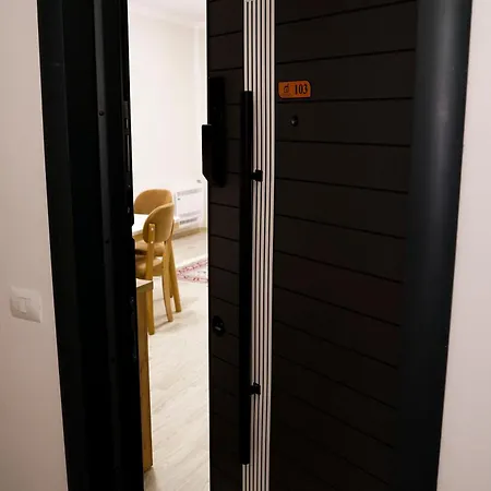 Corner Apartments- Near Airport